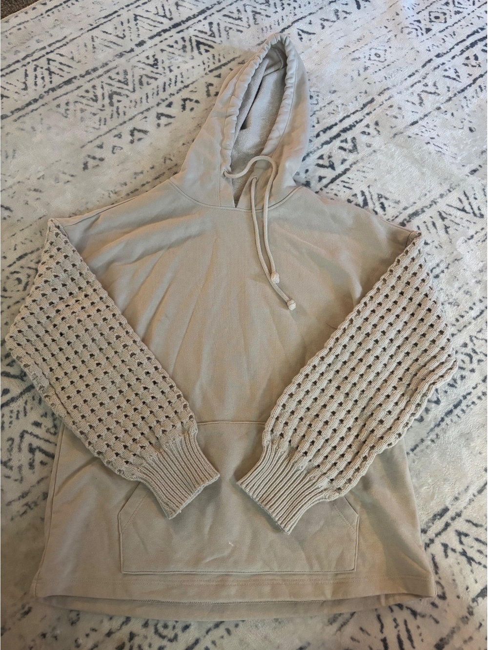 Time and Tru Beige Hoodie with Textured Knit Sleeves, Size XS